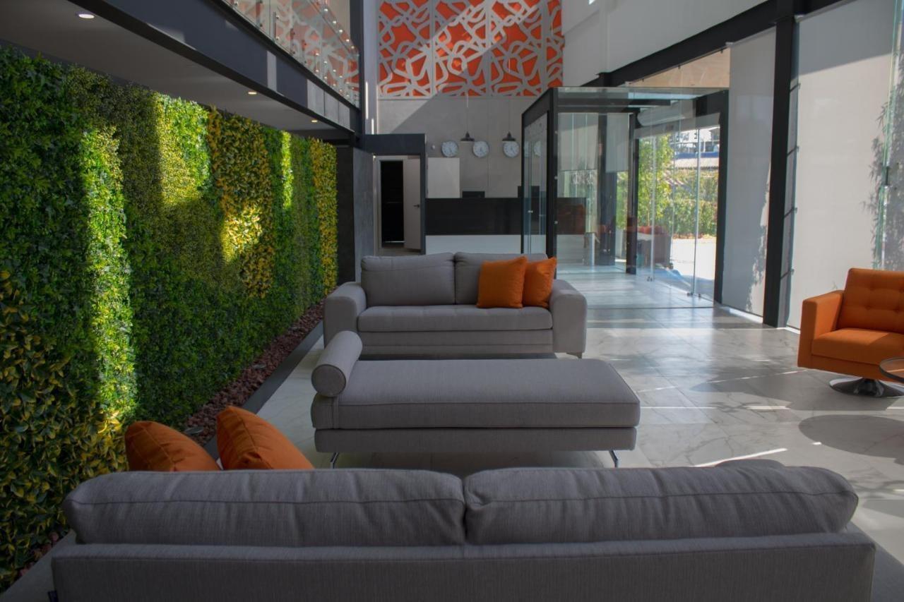 Hangar Inn Guadalajara Aeropuerto San Jose del Castillo Zewnętrze zdjęcie