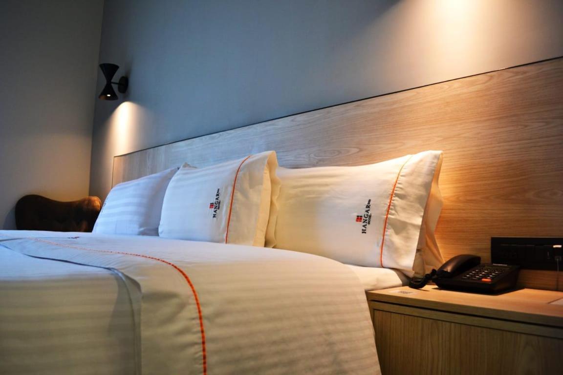 Hangar Inn Guadalajara Aeropuerto San Jose del Castillo Zewnętrze zdjęcie