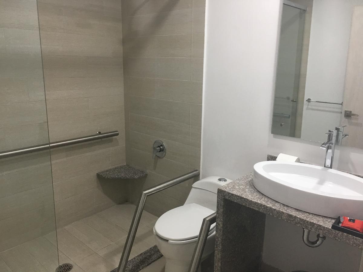 Hangar Inn Guadalajara Aeropuerto San Jose del Castillo Zewnętrze zdjęcie