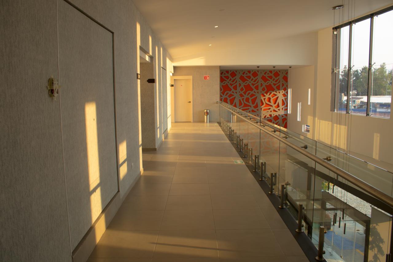Hangar Inn Guadalajara Aeropuerto San Jose del Castillo Zewnętrze zdjęcie