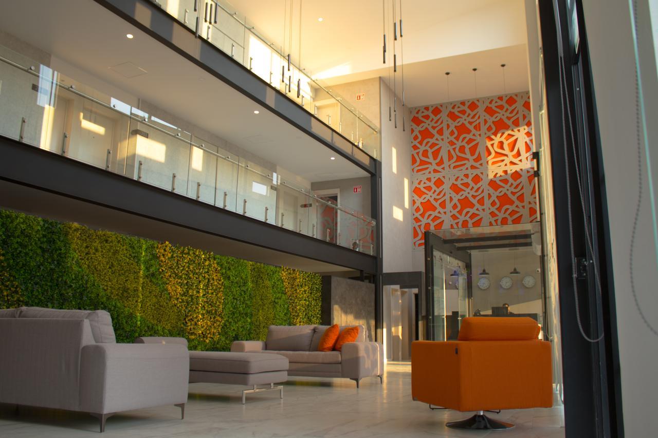 Hangar Inn Guadalajara Aeropuerto San Jose del Castillo Zewnętrze zdjęcie
